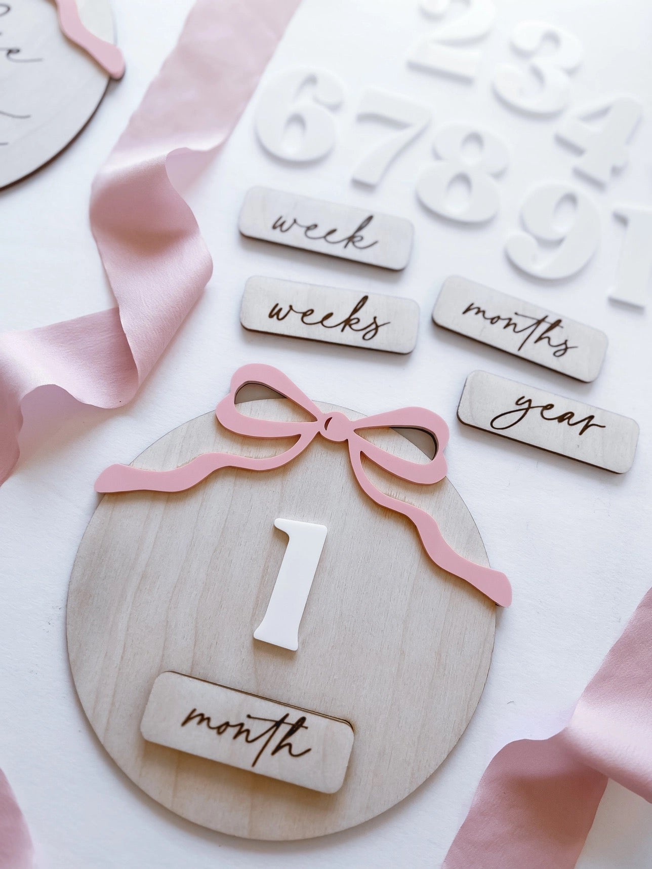SIMPLY ADOORABLE DESIGNS BOW INTERCHANGABLE MILESTONE ROUNDS